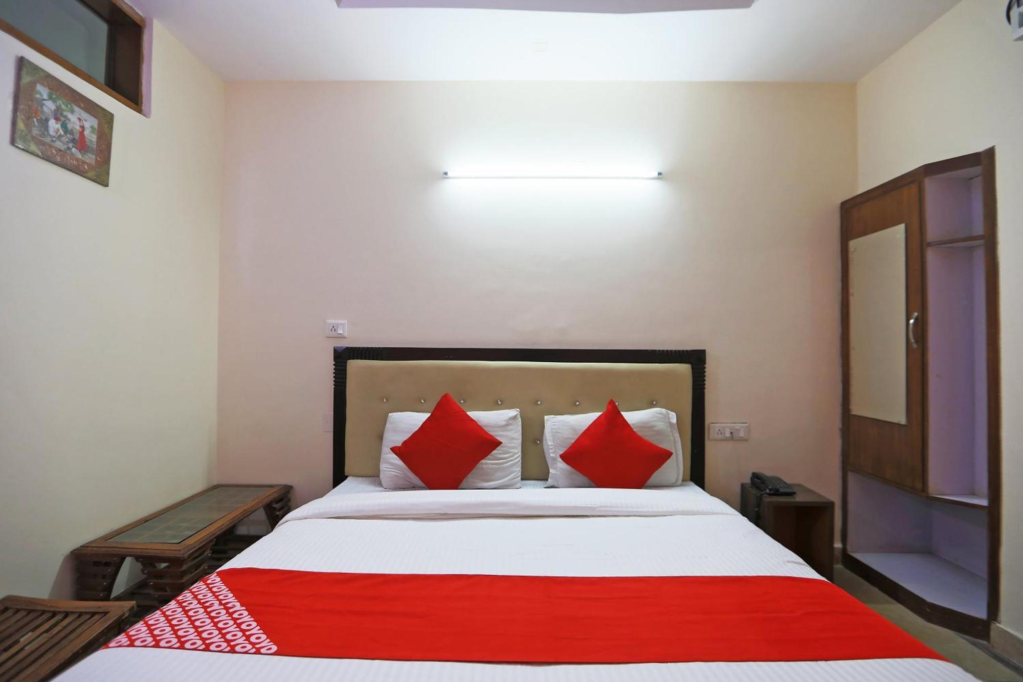 נוידה Hotel O Ashoka Inn Hotel Near Botanical Garden מראה חיצוני תמונה