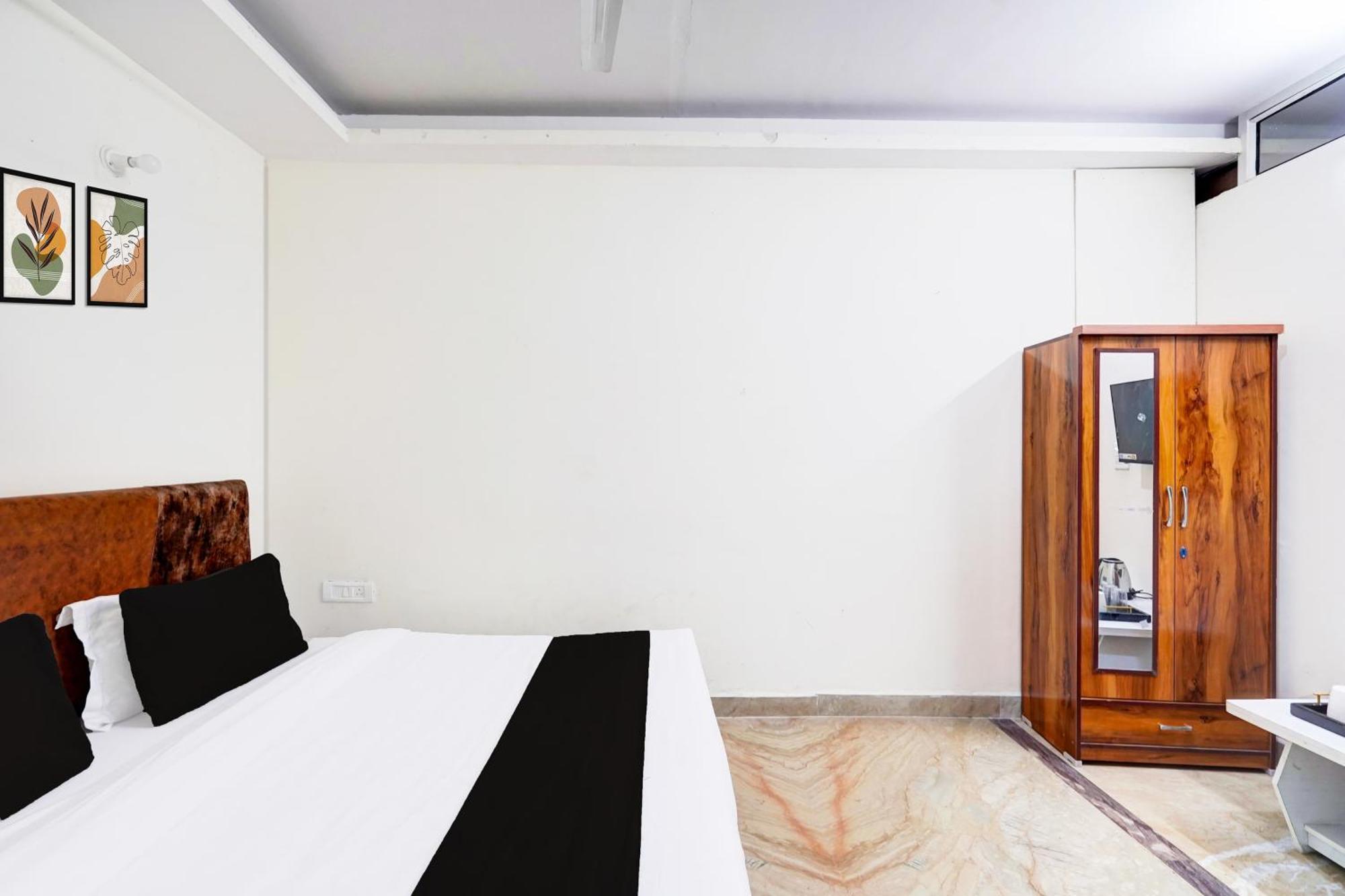 נוידה Hotel O Ashoka Inn Hotel Near Botanical Garden מראה חיצוני תמונה