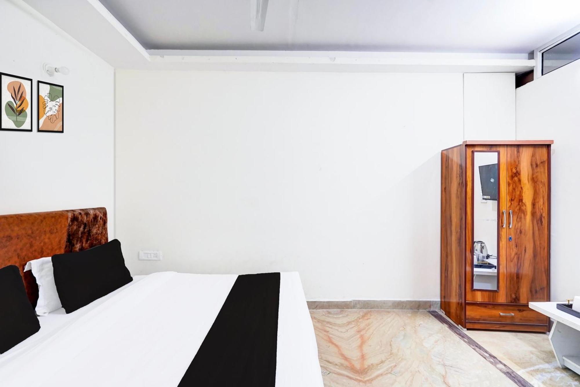 נוידה Hotel O Ashoka Inn Hotel Near Botanical Garden מראה חיצוני תמונה